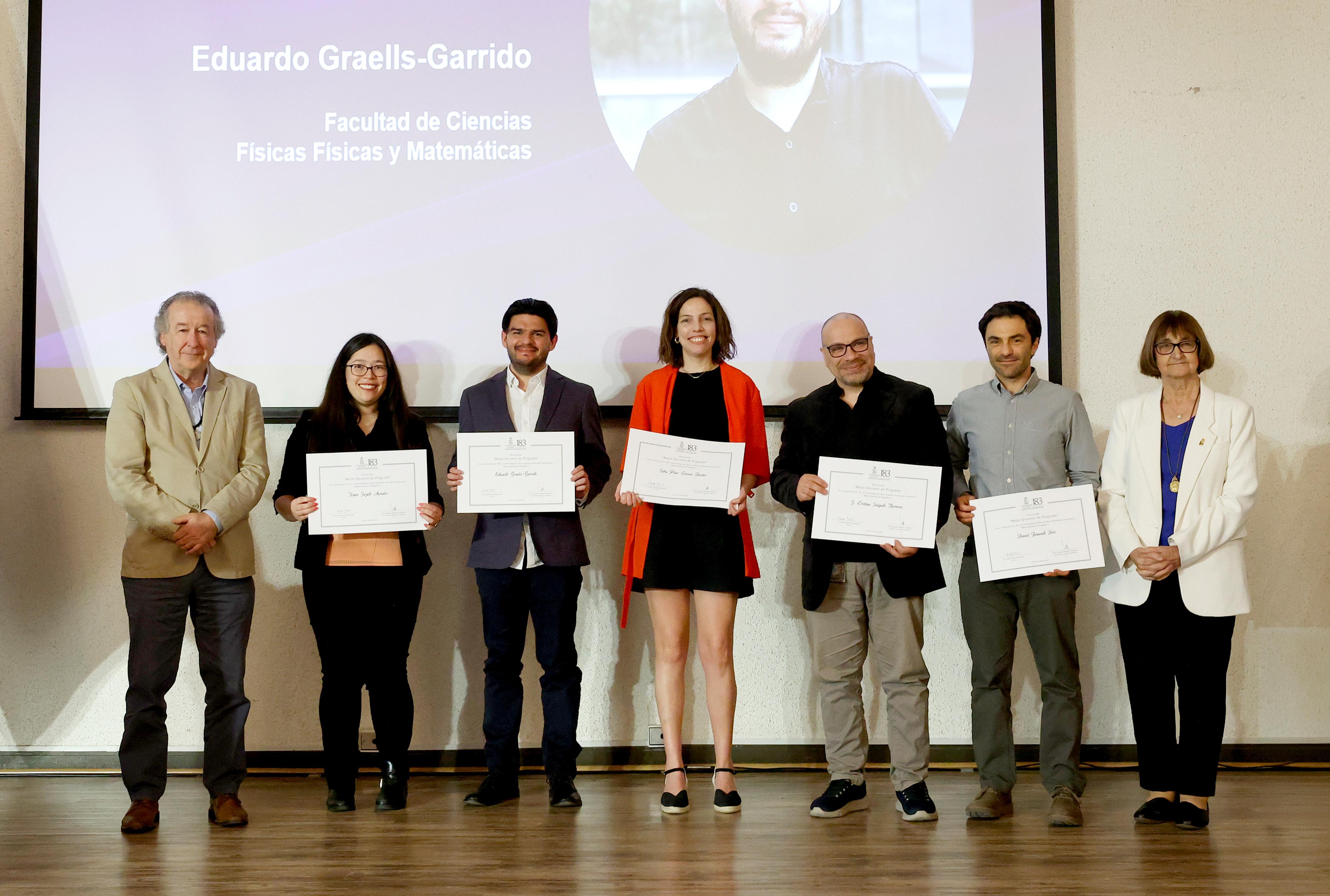 Docentes de la Facultad de Ciencias Físicas y Matemáticas fueron reconocidos como Mejor Docente de Pregrado
