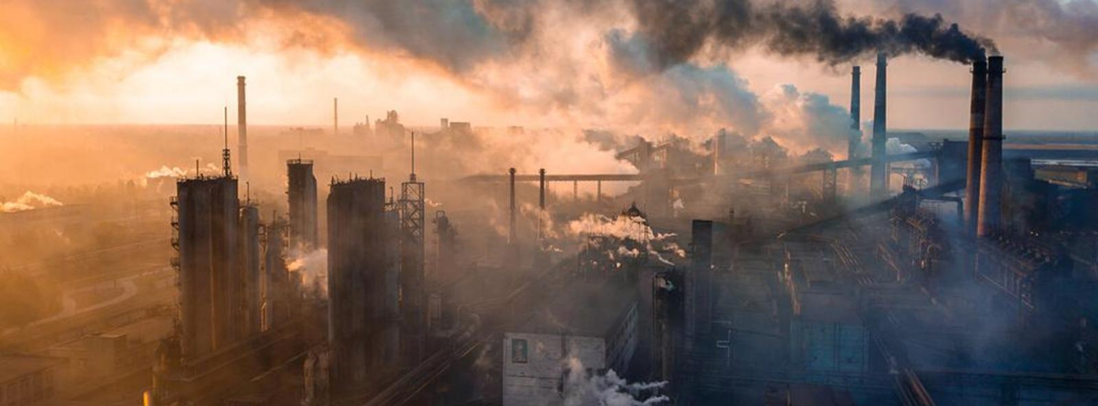 Centro de Energía propone más de 30 medidas para reducir emisiones y alcanzar la carbono neutralidad al 2050