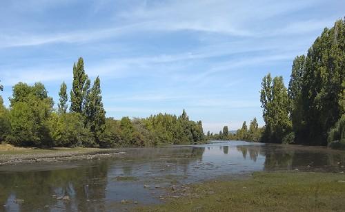 Según un estudio de un río del Maule, el actual sistema otorga más agua de la que se encuentra disponible en la cuenca.