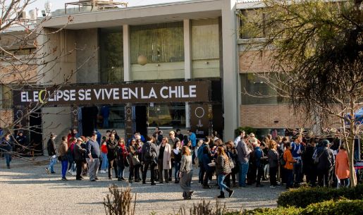 Entrada evento Eclipse se vive en la Chile
