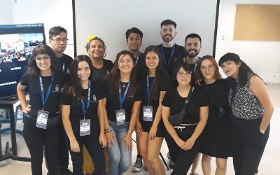Estudiantes de la U. de Chile crean recolector de plástico oceánico en 48 horas
