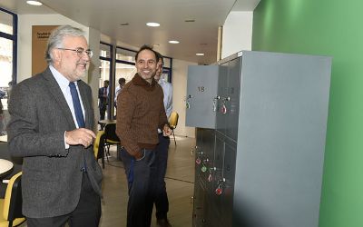 El Corredor de Anatomía cuenta con 45 casilleros.