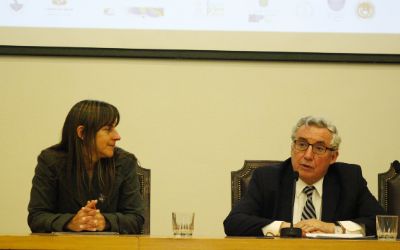Clausura Dr Ennio Vivaldi, Rector de la Universidad de Chile y Dra Verónica Iglesias, Directora (s) Escuela de Salud Pública