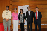 Decano Patricio Aceituno junto a expertos en educación: Héctor Agusto, Beatrice Ávalos, Leonor Armanet y Cristian Hermansen