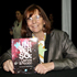 La Profesora María Teresa Ruiz en la presentación de su libro. 