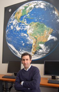 Prof. René Garreaud, director del proyecto MECESUP UCH0303